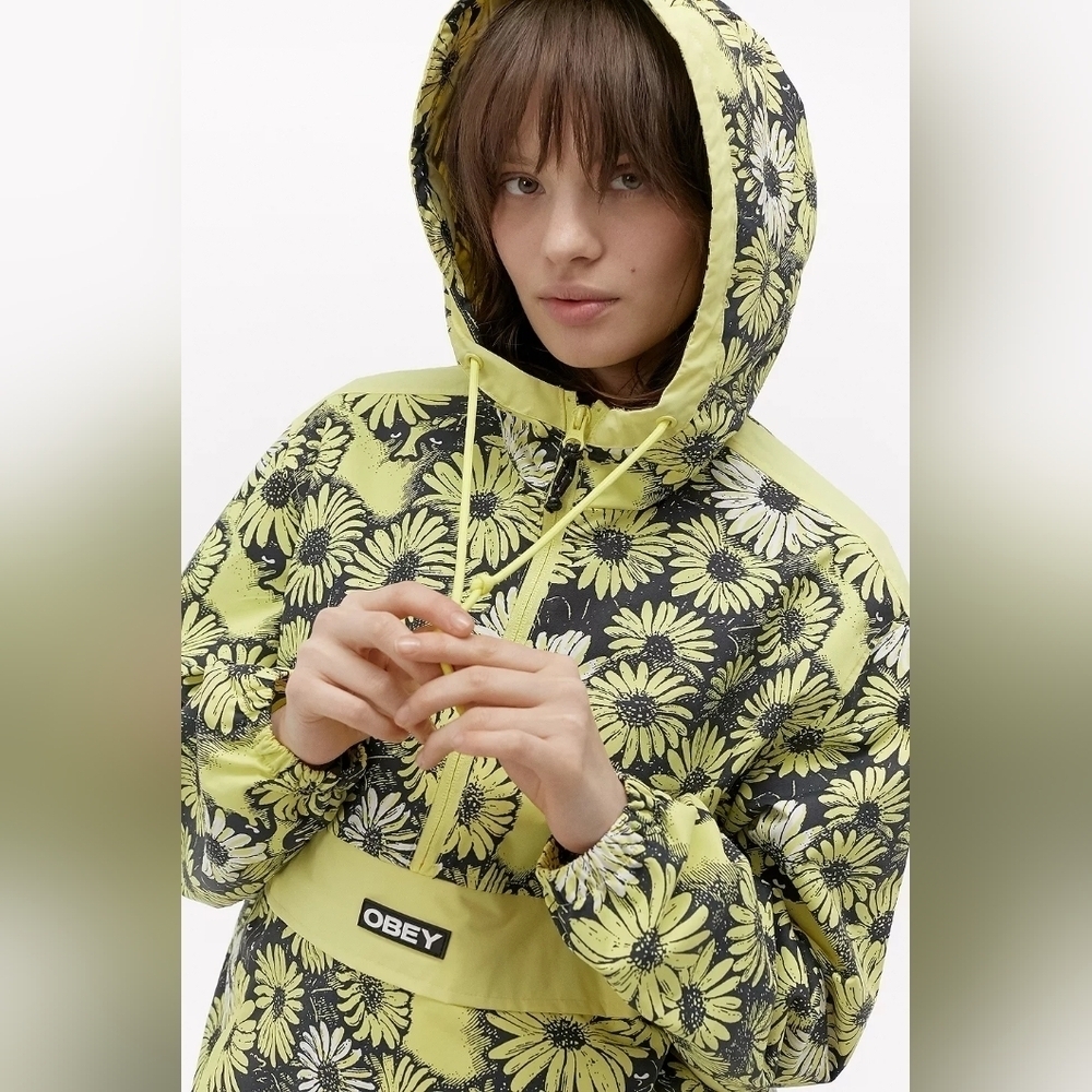 OBEY Daisy Anorak Jacket medium *as is* - Picture 8 of 9